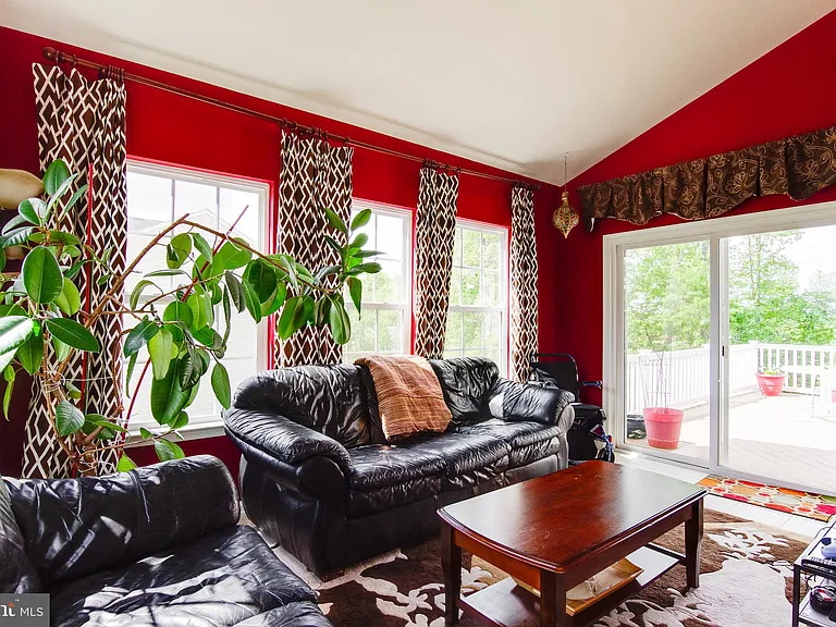 46 Bismark Dr — Photo 13