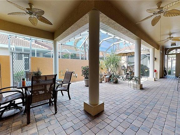 3rd image of 14082 Bently Cir
