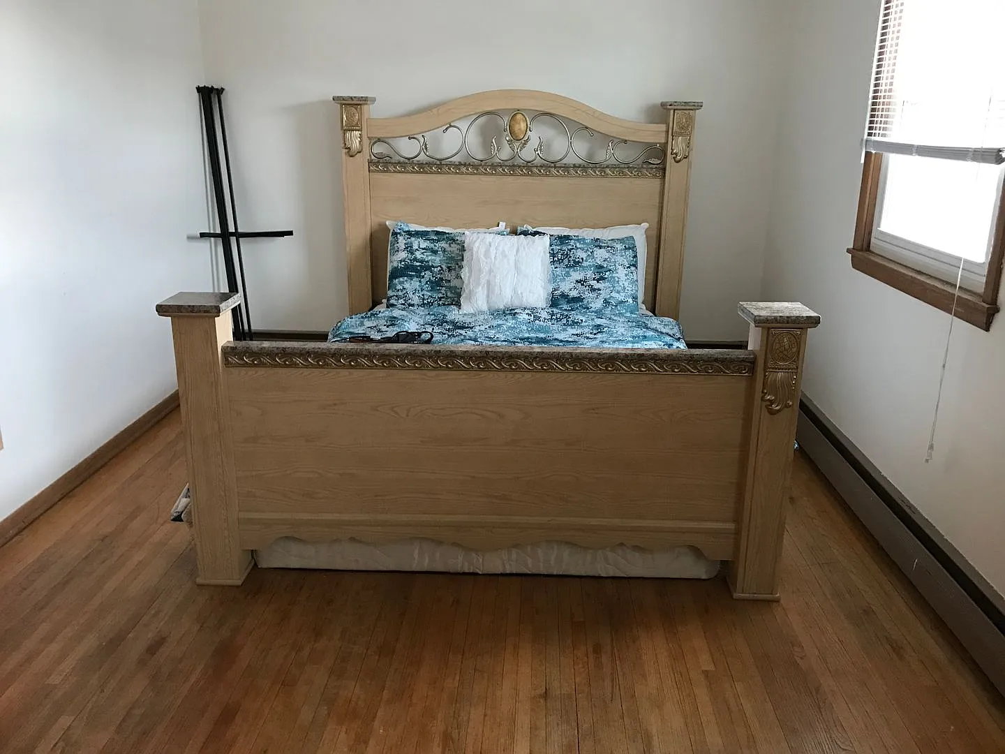 Presidential Estates Townhomes — Photo 2