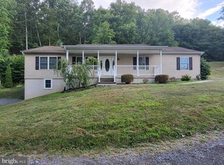 34 Wood Ln, Shermans Dale, PA 17090