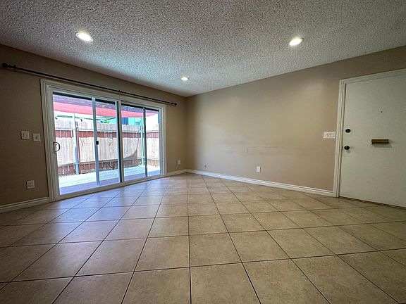3rd image of 5548 Temple City Blvd