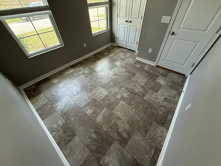 141 Butler Knoll Ct — Photo 6