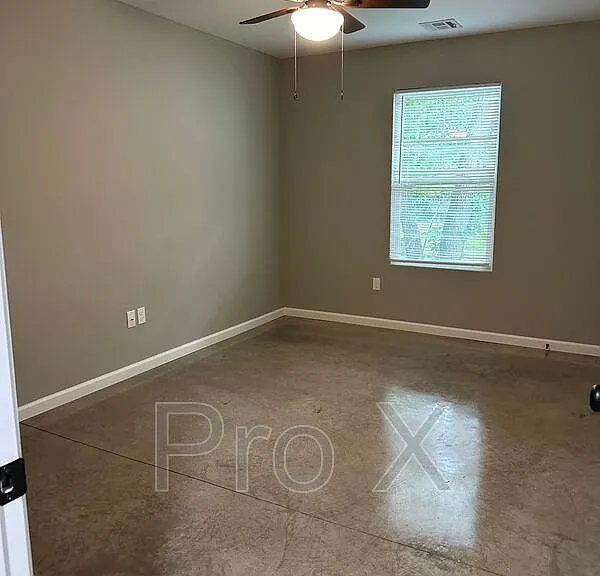 206 N Wall Ave — Photo 17