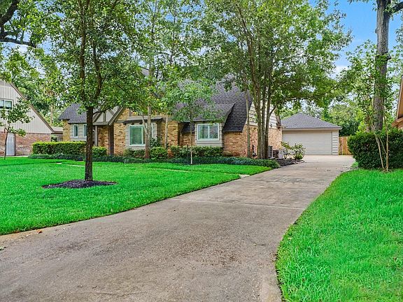 4th image of 4106 Bayou Grove Dr