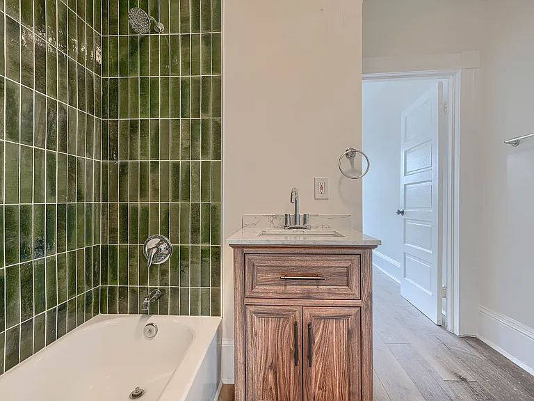 3000 N Calvert St #2 — Photo 8