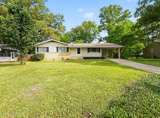330 Mary Ann Dr, Pearl, MS 39208