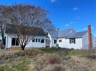 168 Warner Rd, Urbanna, VA 23175