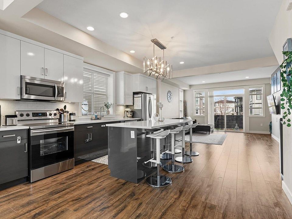 1st image of 8413 Midtown Way #5