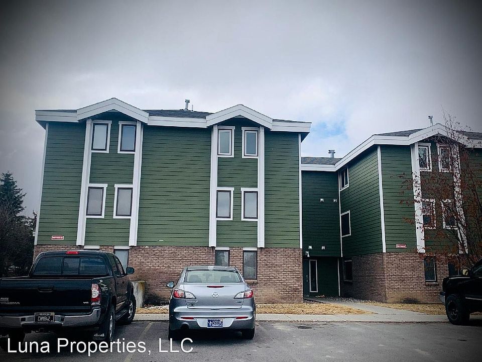 1st image of 1816 Remington Way Unit 305