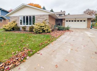 4171 Fernwood Cres, Niagara Falls, ON L2E 6J3