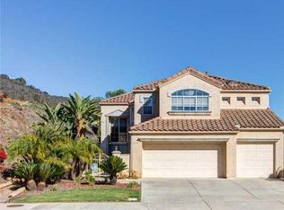 2174 View Crest Gln, Escondido, CA 92026