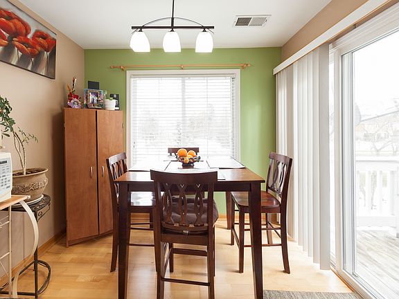 4th image of 195 Norfolk Ct APT 6