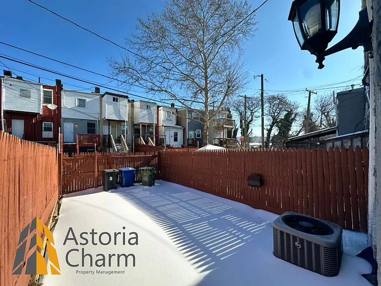 2609 Hampden Ave — Photo 10