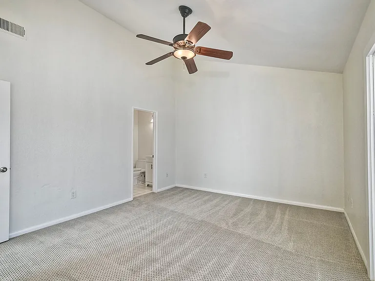 1252 Soria Gln — Photo 5
