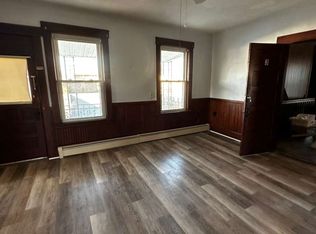 295 Pleasant St APT 3, Gardner, MA 01440