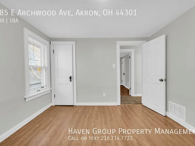 485 E Archwood Ave — Photo 12