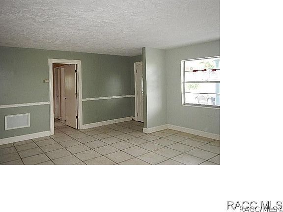 3rd image of 104 S Osceola St