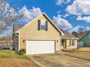 110 Remington Dr NW, Raeford, NC 28376