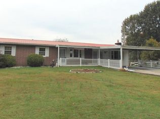 115 3rd St, Rockwood, TN 37854