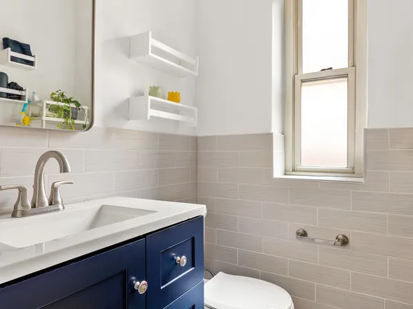 530 East 90th Street image 8 of 9