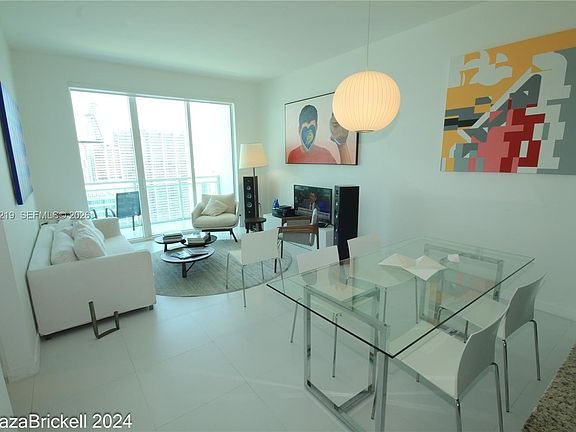 4th image of 950 Brickell Bay Dr APT 5002