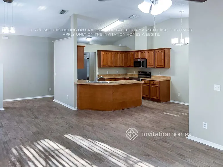 12826 Lower River Blvd — Photo 4