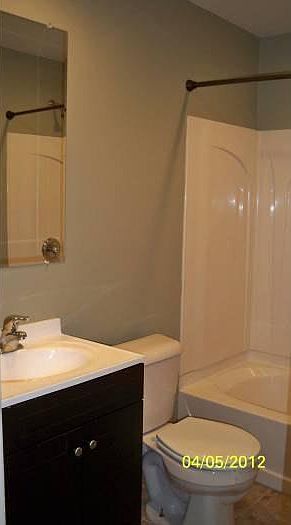 2nd image of 1412 Chew St APT 1
