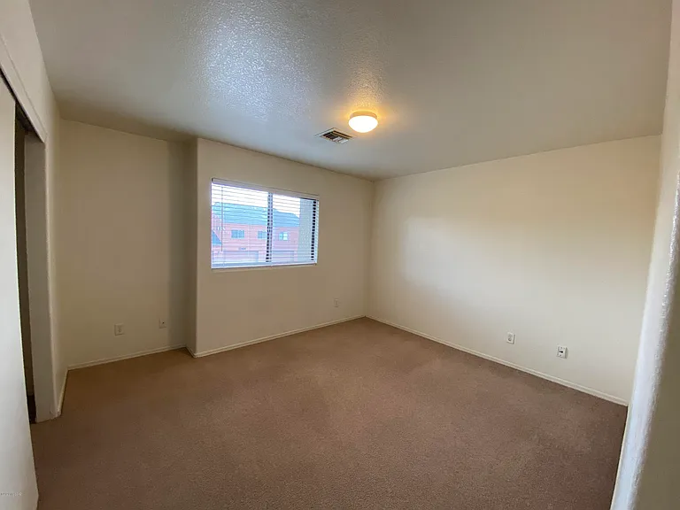 1251 E Weimer Cir #43 — Photo 24