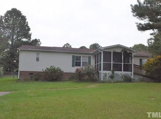 173 Raeford Rd, Angier, NC 27501