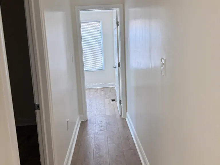 2720 E Biddle St — Photo 31