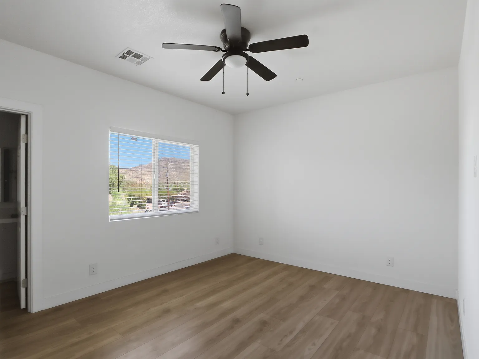 1306 E Purdue Ave — Photo 4