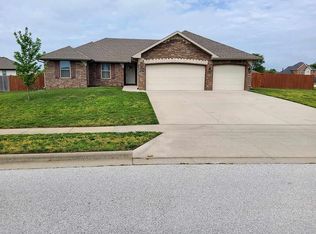 511 S Declaration Dr, Rogersville, MO 65742