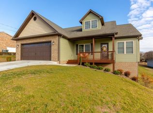 190 Spurgeon Ln, Gray, TN 37615