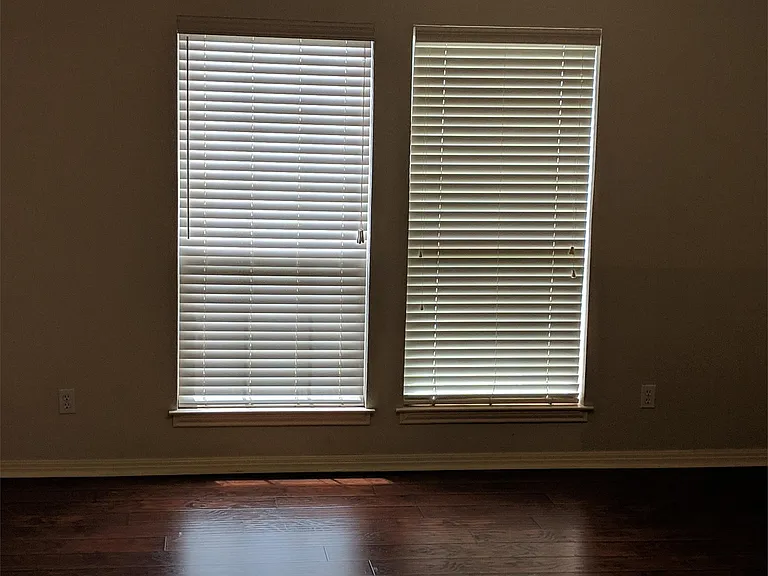 8005 Blue Bonnet Ln — Photo 27