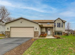 155 Bluestem Ave, Shakopee, MN 55379