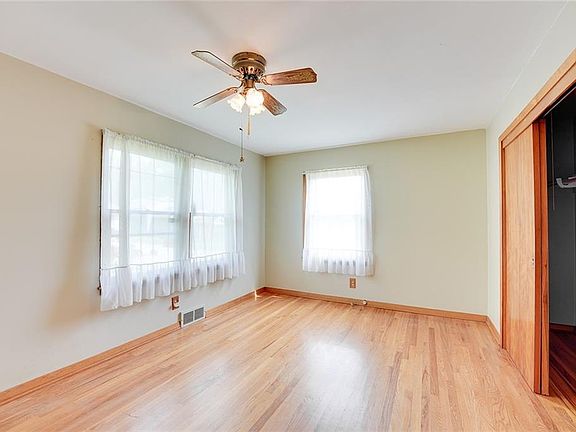 5th image of 3322 N 63rd St