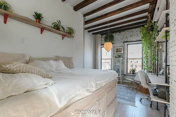 Rented by Town Residential | media 31