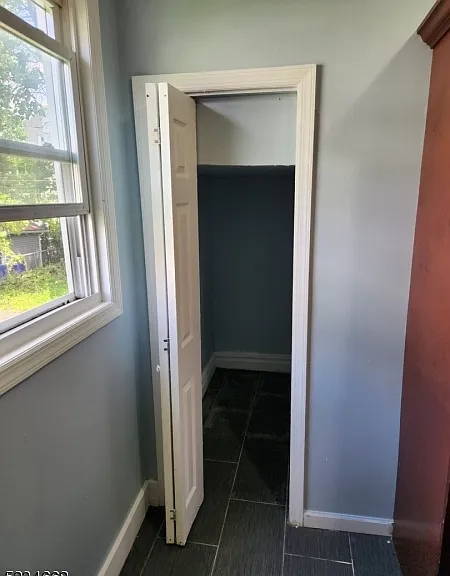 242 S Burnet St — Photo 10