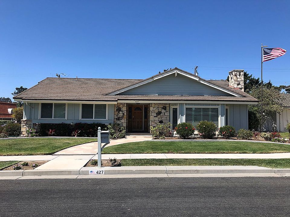 2nd image of 427 Cameron Ave