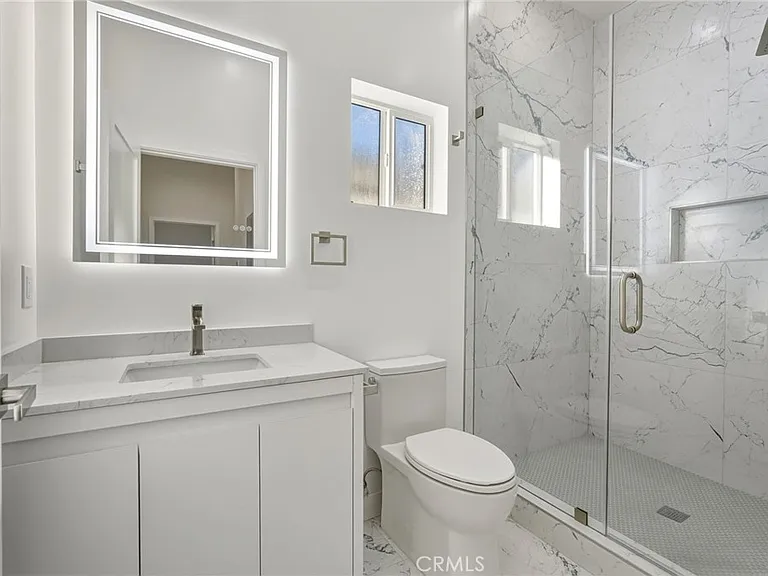 16140 Mayall St #16140 — Photo 25
