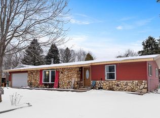 1400 Mink Ranch Rd, Port Washington, WI 53074