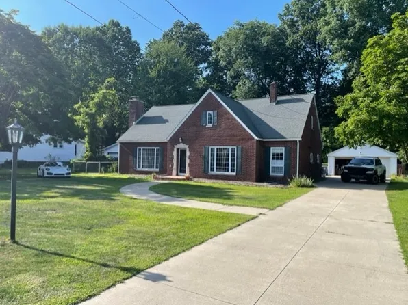 4846 Old West Lake Rd, Erie, PA 16505