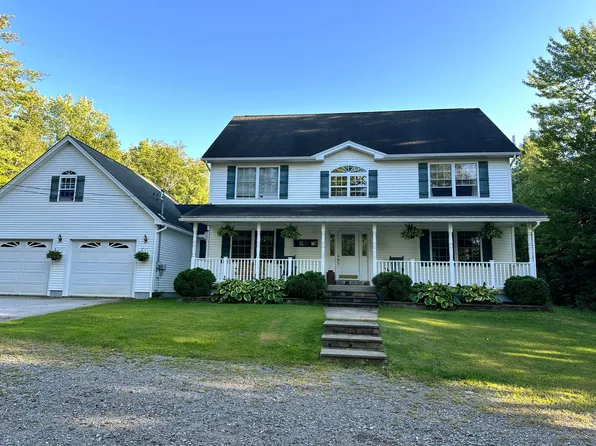 76 Fowler Road, Hampden, ME 04444