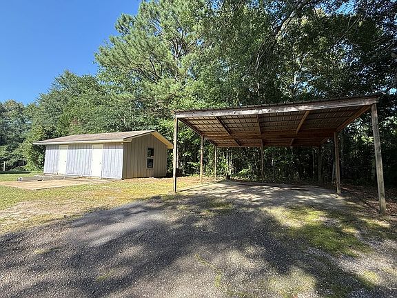 5th image of 1411 County Road 41