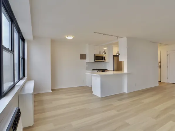 500 Central Ave APT 1111, Union City, NJ 07087