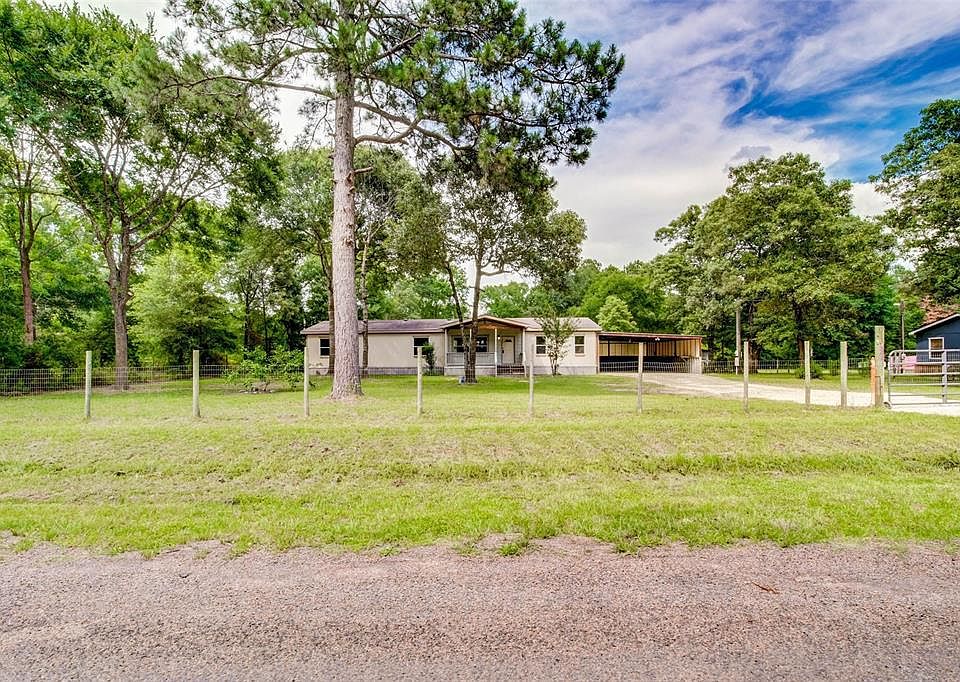 1st image of 17511 Rolling Hill Ln