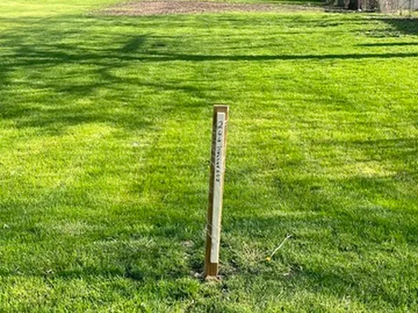 266 E Jefferson St, Bensenville, IL 60106