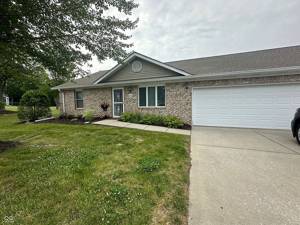 323 Dry Branch Dr, Crawfordsville, IN 47933 Zillow
