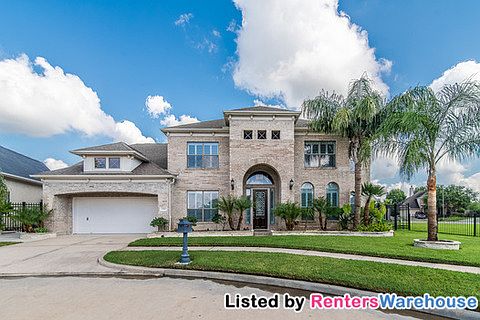 1st image of 2306 Lake Cove Cir
