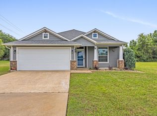 407 Hiawatha St, Longview, TX 75603